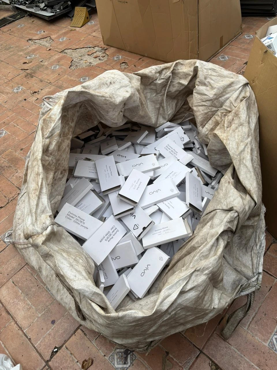 Micro-embalajes en punto verde residencial